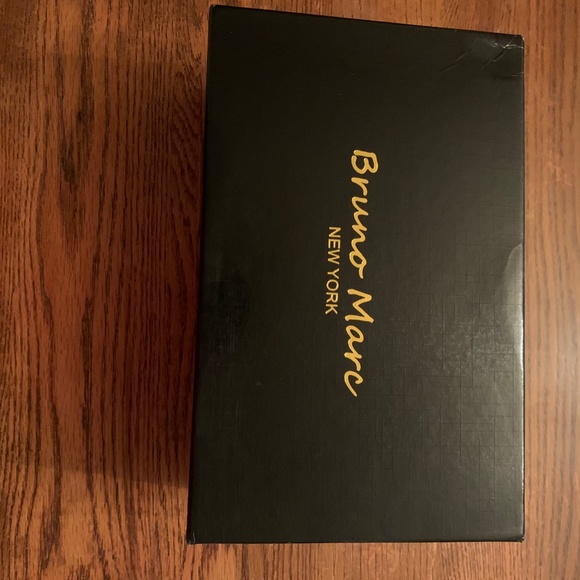 Bruno Marc Chukka Boots sz 7 NWOT - Picture 3 of 10